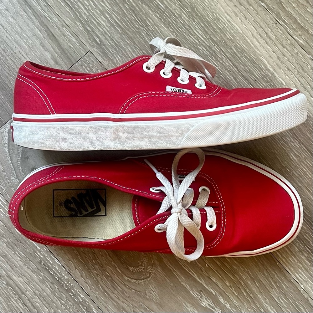Vans | Authentic